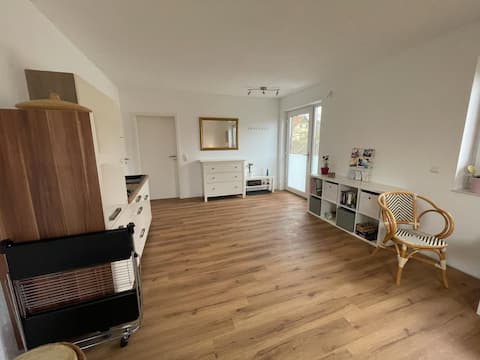 Top Airbnb: 1 room apartment, right on the bike path in Waldeck
