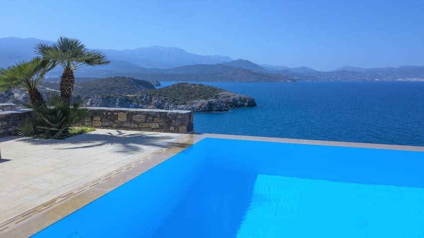 Seafront Villa Blue Breeze, Crete, Mirabello Bay