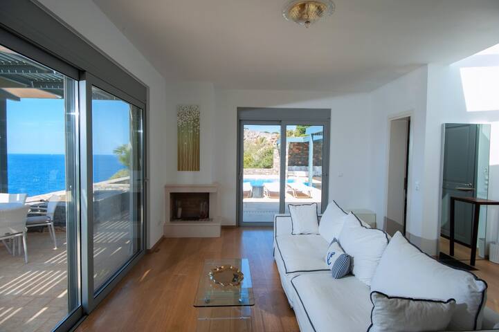 Seafront Villa Blue Breeze, Crete, Mirabello Bay gallery image 5