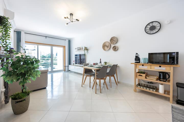 Nandaflat / Modern Apart / Highspeed Wi-fi / Pool - Portimão