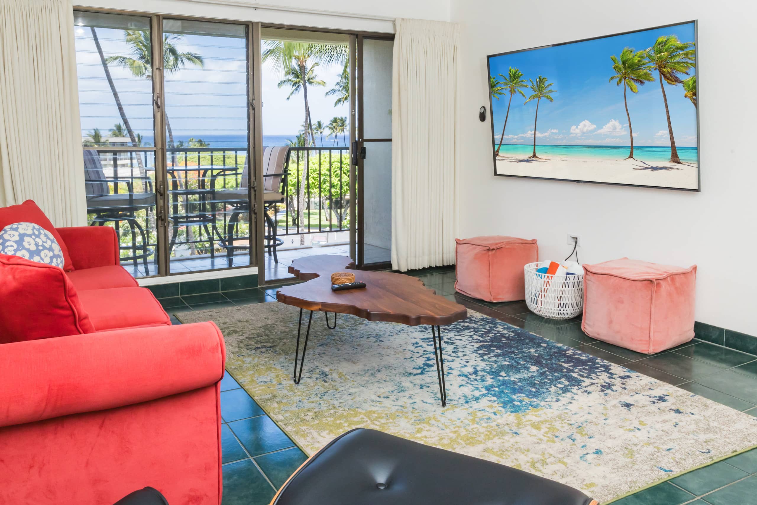 Condo in Kihei · ★4.97 · 1 bedroom · 2 beds · 1 bath - Image 4