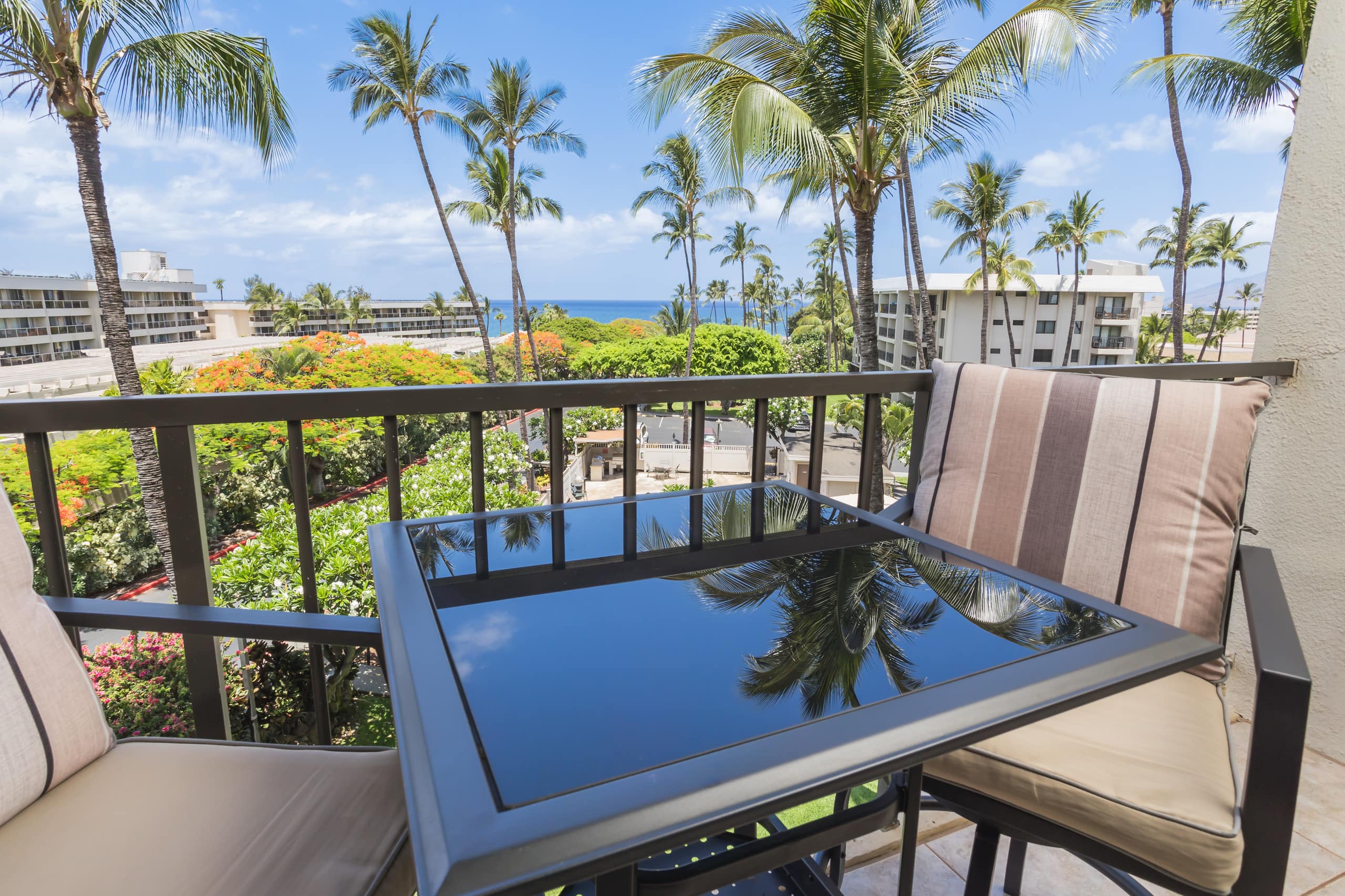 Condo in Kihei · ★4.97 · 1 bedroom · 2 beds · 1 bath - Image 26