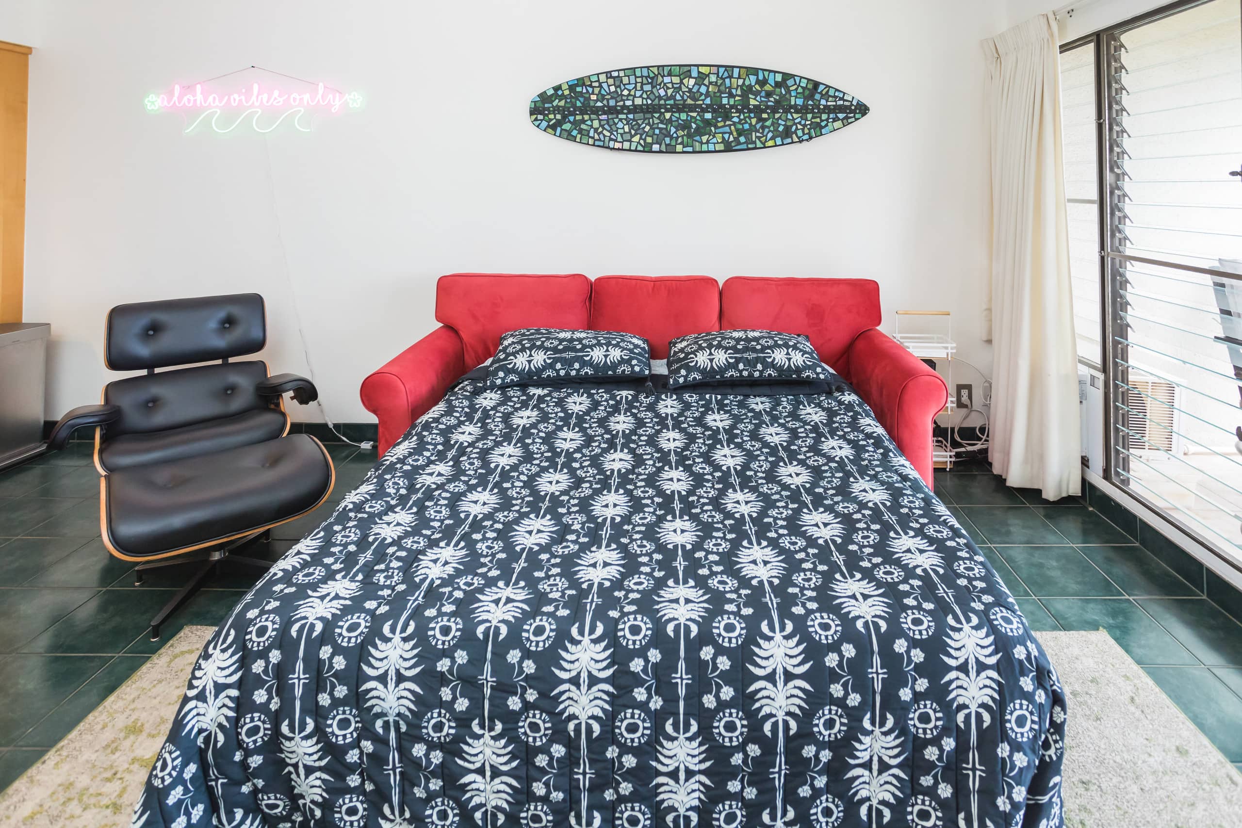 Condo in Kihei · ★4.97 · 1 bedroom · 2 beds · 1 bath - Image 8