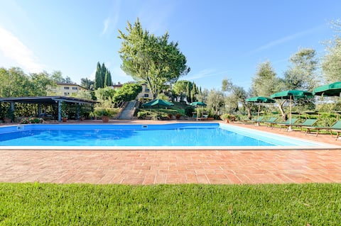 Apartment in a country hotel with pool, tennis, and bicycles