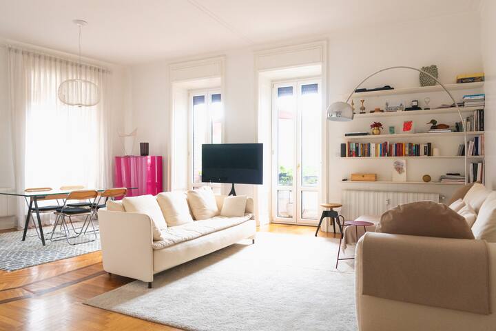 New Bright and Charming Design apartment