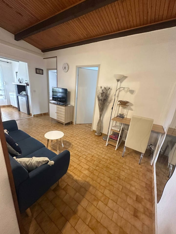 Appart 2*, Piscine, 2 Chambres à 400m De La Mer - Argelès-sur-Mer