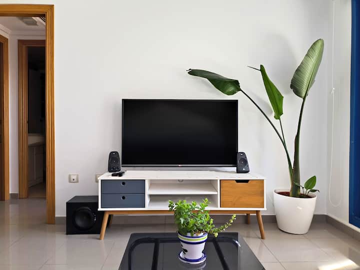 Beachfront Resort Apartment In Valencia With Pool - Valencia