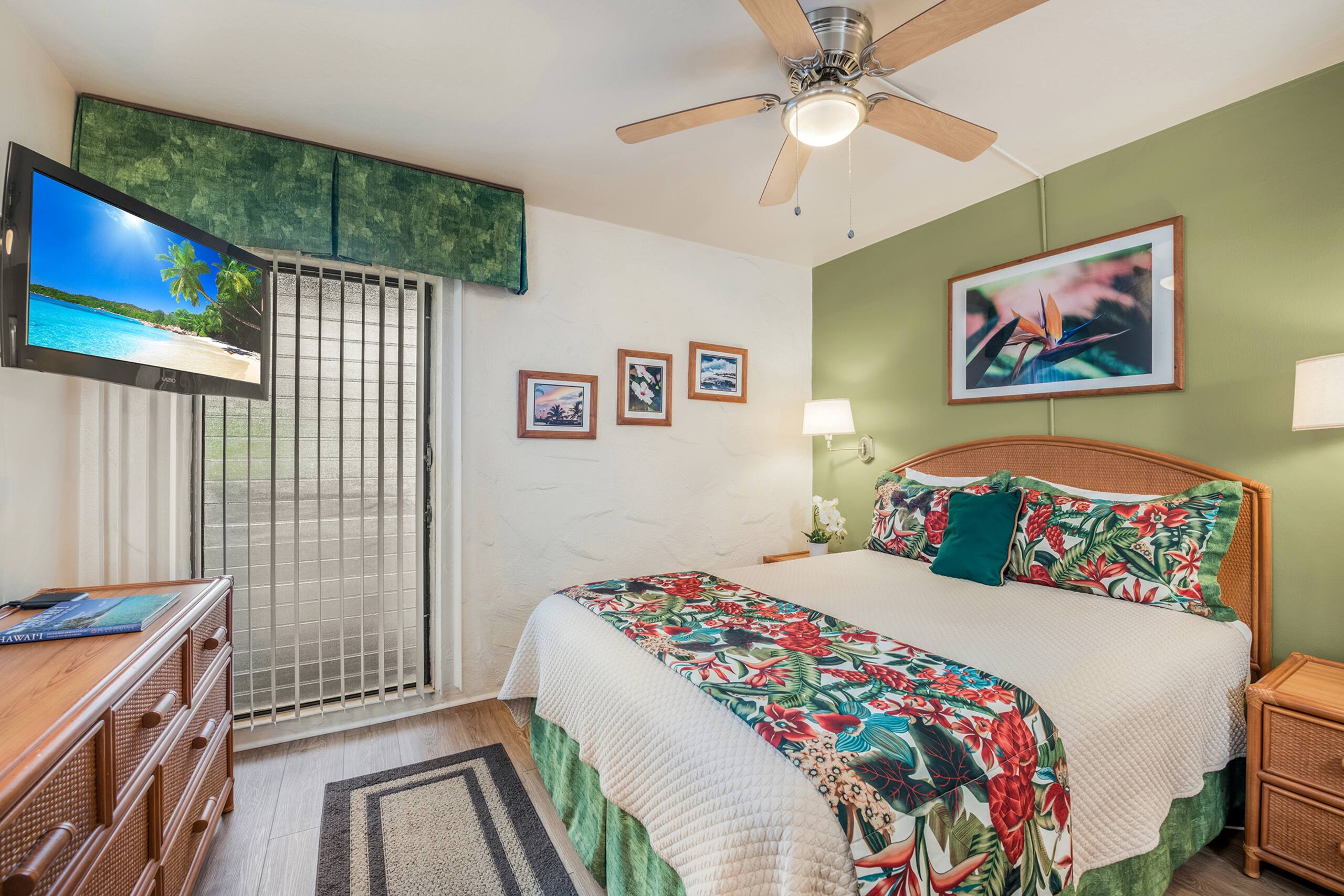 Condo in Kailua-Kona · ★4.5 · 1 bedroom · 2 beds · 1 bath - Image 9