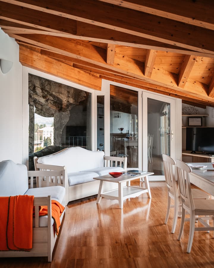 Appartamento Bianco Cir 097008-cim-00120 - Varenna