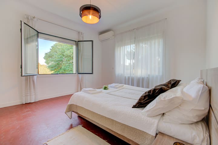 საძინებელი 1