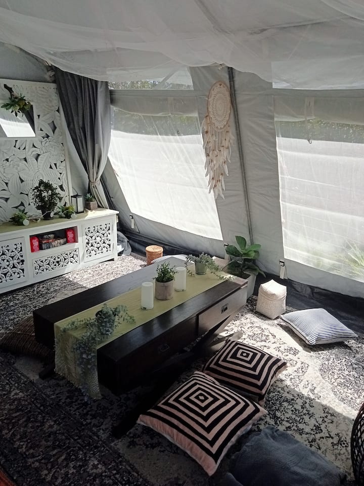 Glamping- Relaxing-bush-camping - Dayboro