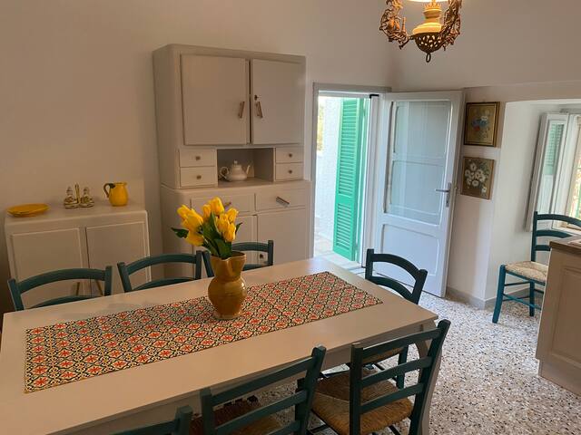 Tenuta Lamanna, appartamenti in Villa con piscina gallery image 5