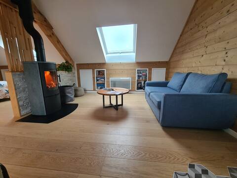 Airbnb performant: Cozy loft between lakes and mountains à Haute Savoie