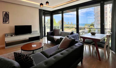 Vera Suites(203), Fully Furnished and 50m to Sea