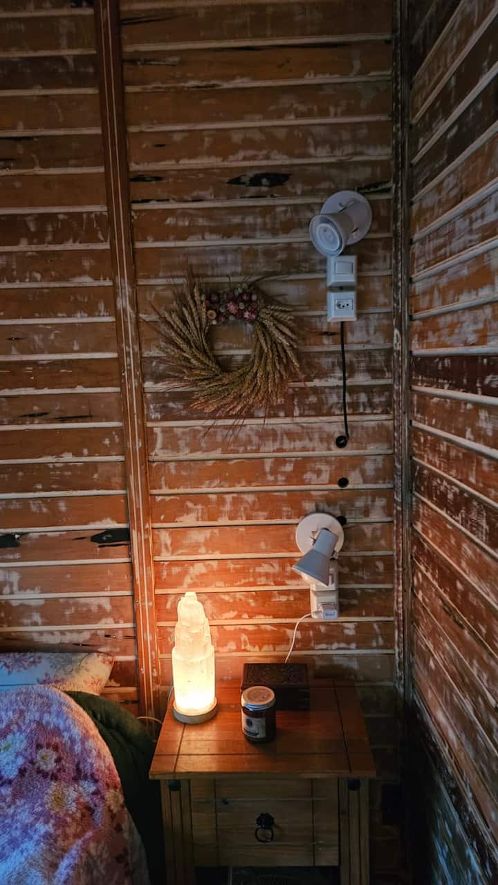 საძინებელი 1