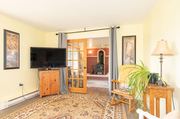 Salish Sea View Suite - Galiano Island