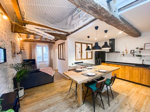 BAYONNE CENTRE - ATYPICAL DUPLEX APARTMENT
