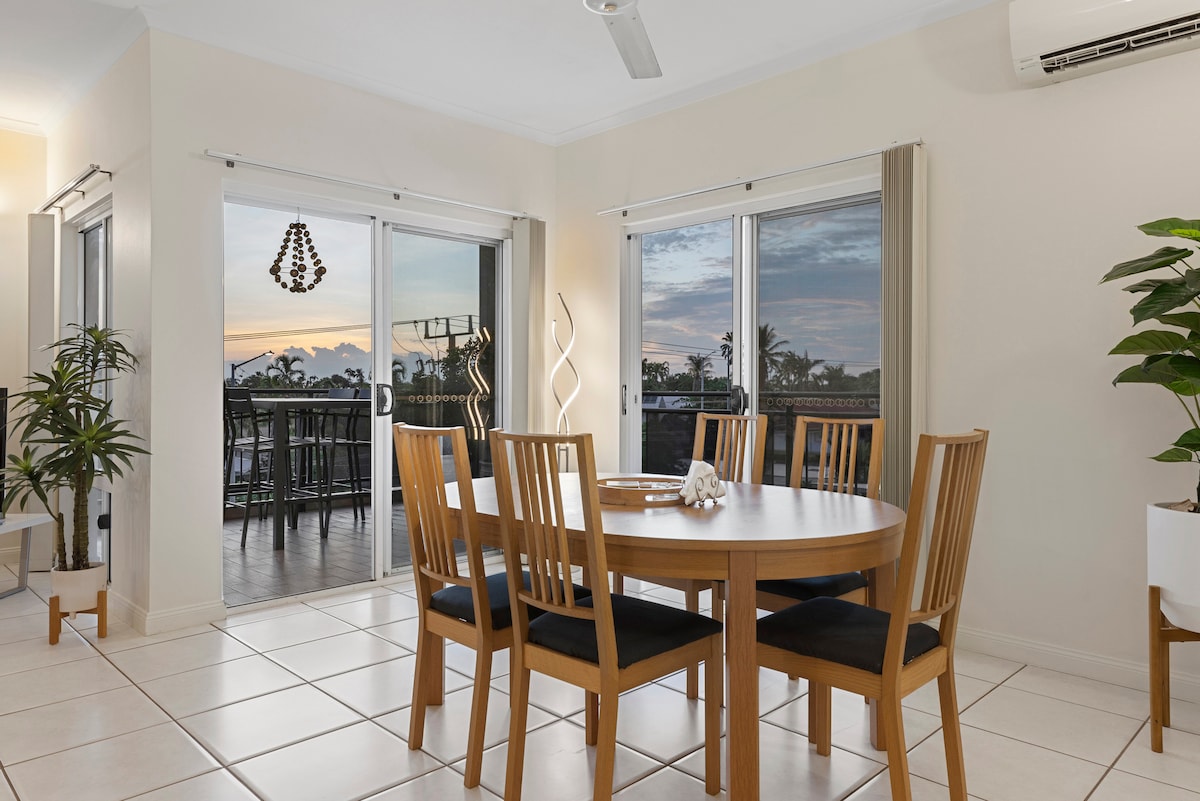 Popular Airbnb listing: Number 1 Darwin - Fully Equipped Stylish Relaxing in City Of Darwin