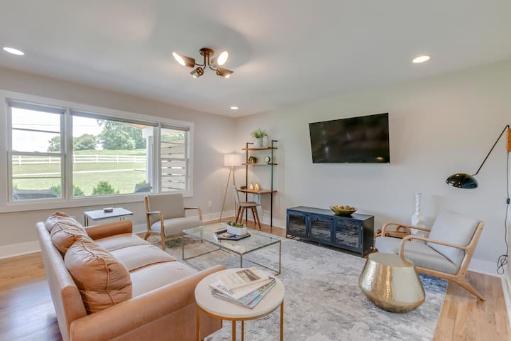 Charming & Cozy | Walk to Historic Franklin