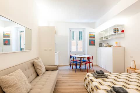 Successful Airbnb property: White Cloud Apartment, Old Town Alghero(WiFi.Acon) in Alghero
