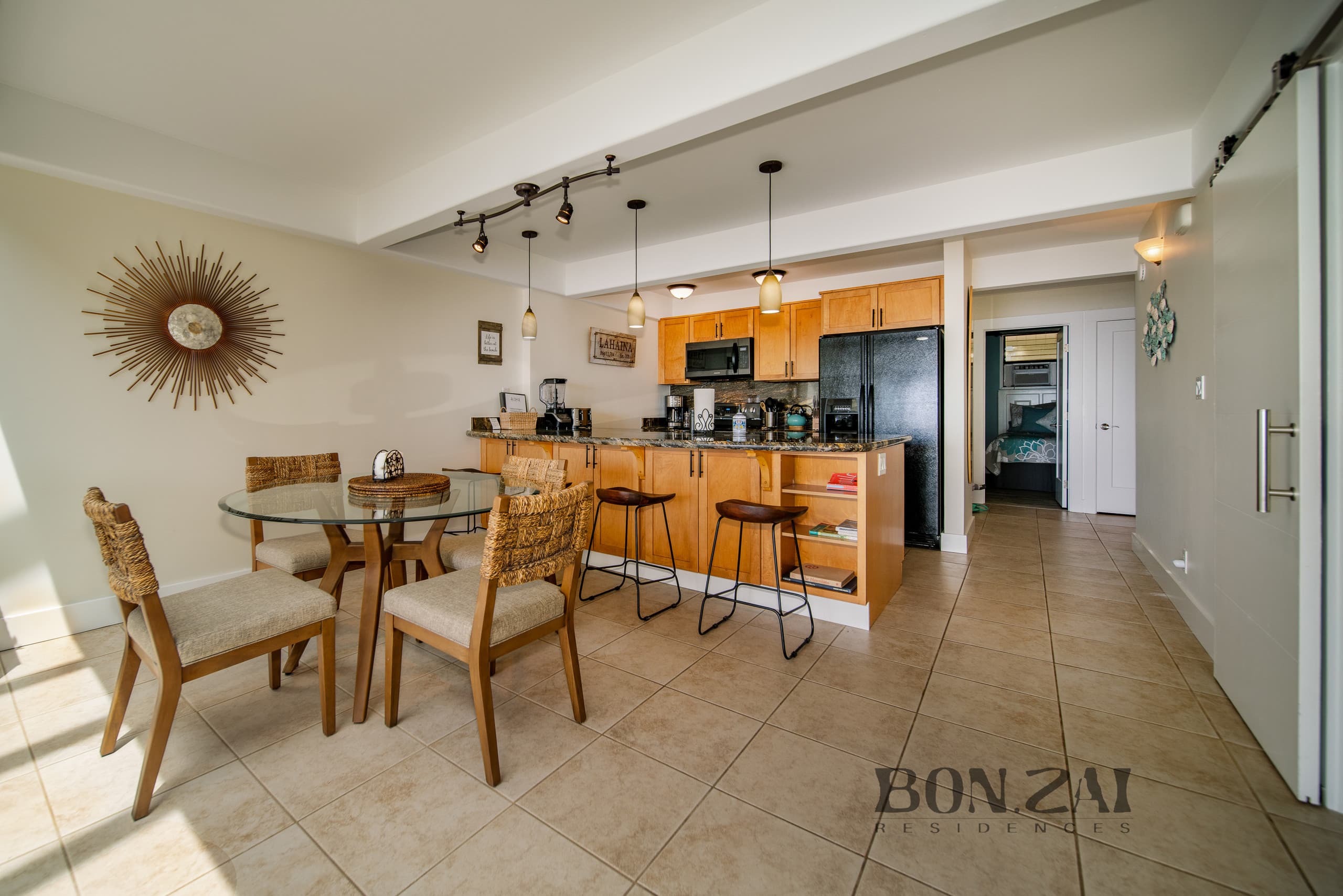 Condo in Lahaina · ★4.97 · 3 bedrooms · 5 beds · 2 private baths - Image 9