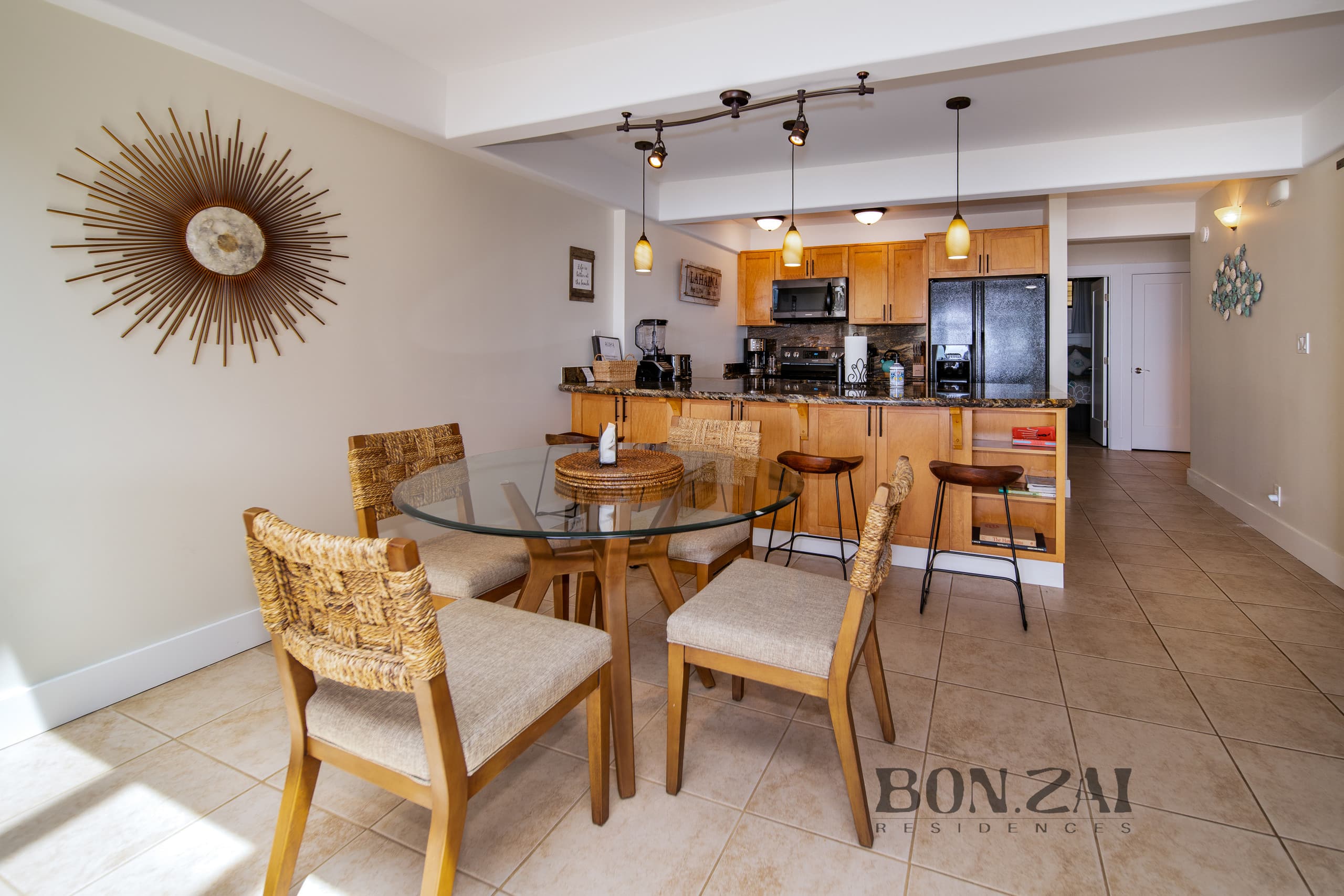 Condo in Lahaina · ★4.97 · 3 bedrooms · 5 beds · 2 private baths - Image 8