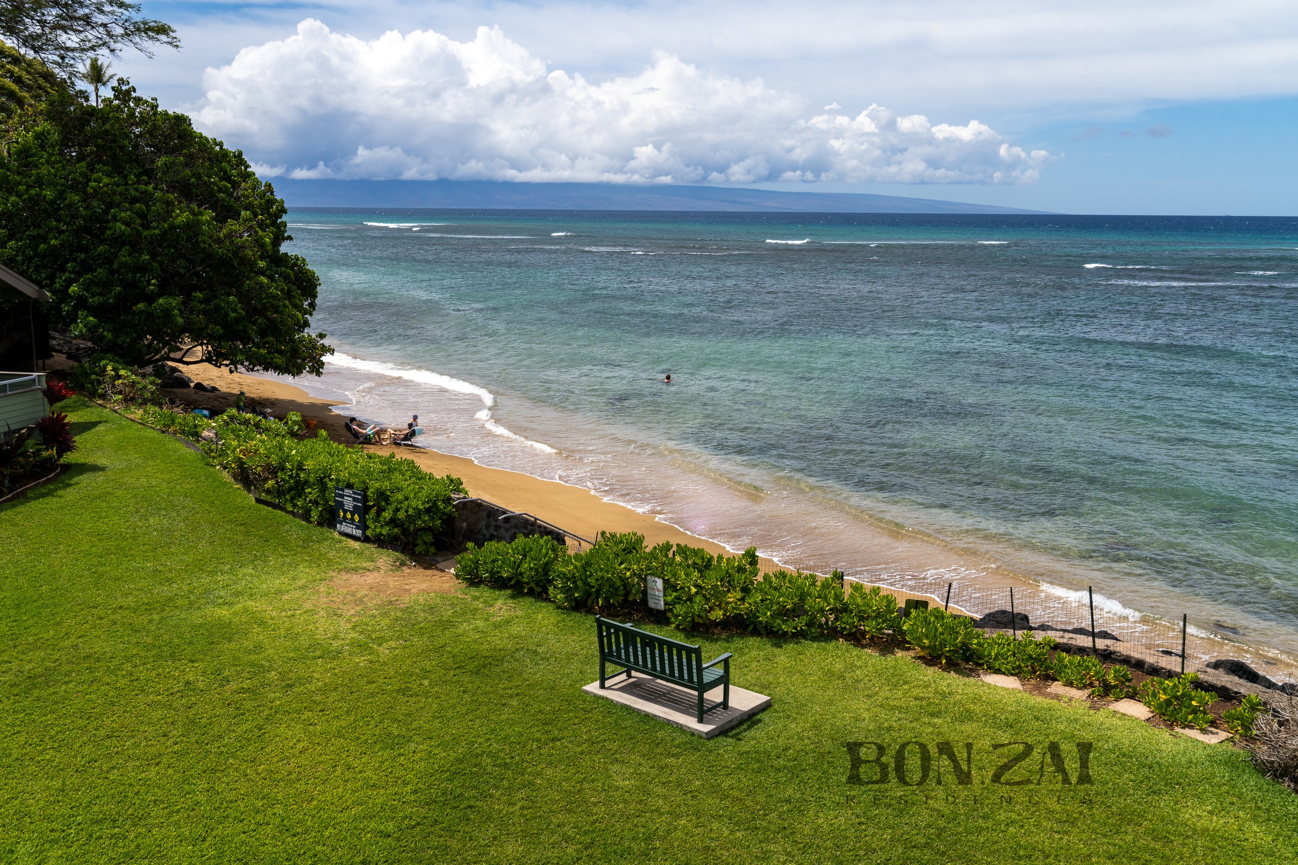 Condo in Lahaina · ★4.97 · 3 bedrooms · 5 beds · 2 private baths - Image 31