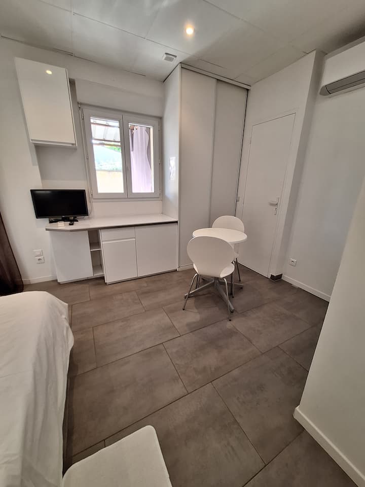 Studio, Plain-pied, Terrasse, Parking Clôturé - Cavaillon