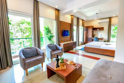 UrbanCove2: 1RK Studio Apt 450Sqft : Gomtinagar