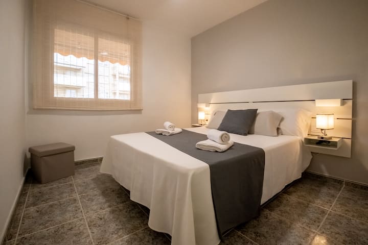 Un Lujo A Su Alcance . 
Apartament Iris Janina . - Salou