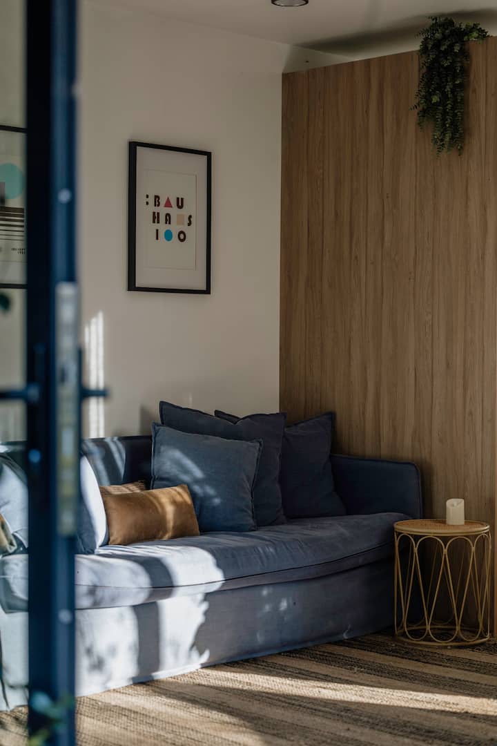 Bespoke Container Home In Rural Setting - Ngāruawāhia