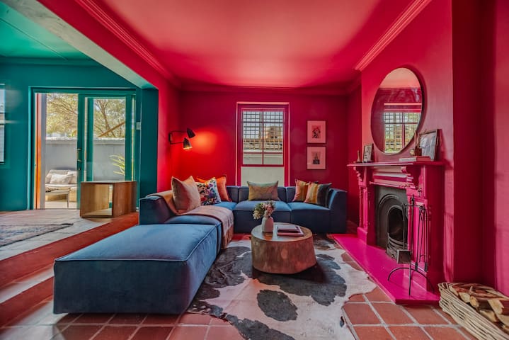 Victorian row house with roof deck and jacuzzi gallery image 4