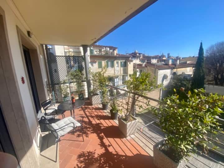 Modern Flat With Terrace Near S.m.n Train Station - Florencia