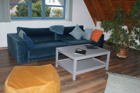 Modern, very well maintained  3 room apartment  Idstein