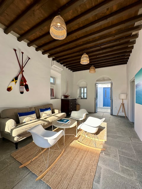 Newly renovated Villa in the heart of Apollonia