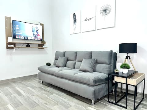 Charming residential space in the contemporary-style town-minimalist town very quiet area and with quick access to driveways.