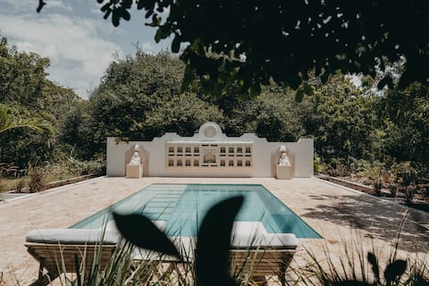 Lovely Serviced Studio Garden Cottage