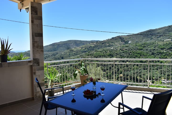 3hilltop Apt_view Sougia&white Mnts_20' To Samaria - Sougia