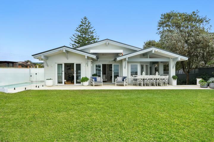 niche holiday rentals managed Airbnb listing 3