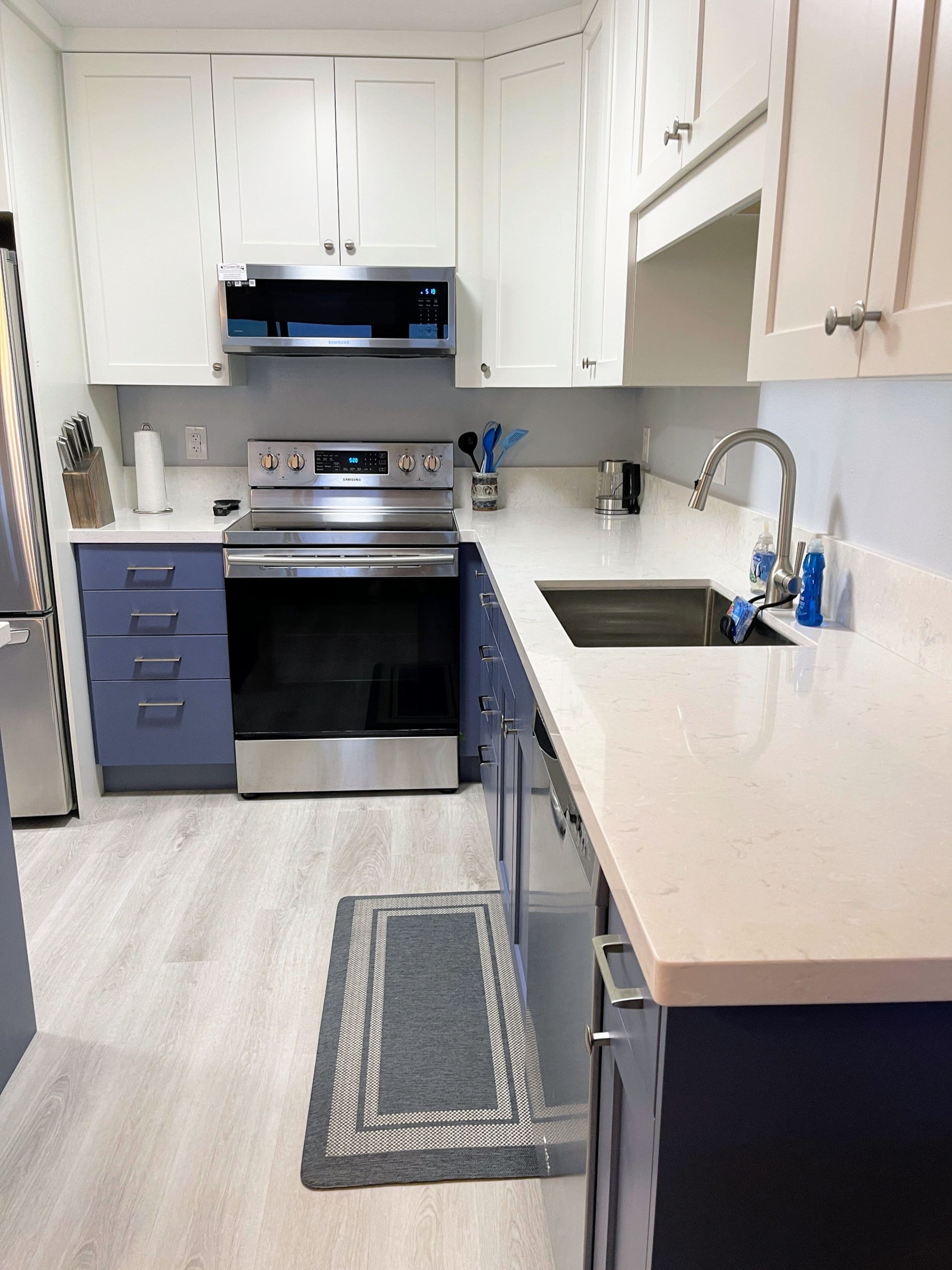 Condo in Kailua-Kona · ★4.94 · 2 bedrooms · 2 beds · 2 baths - Image 7