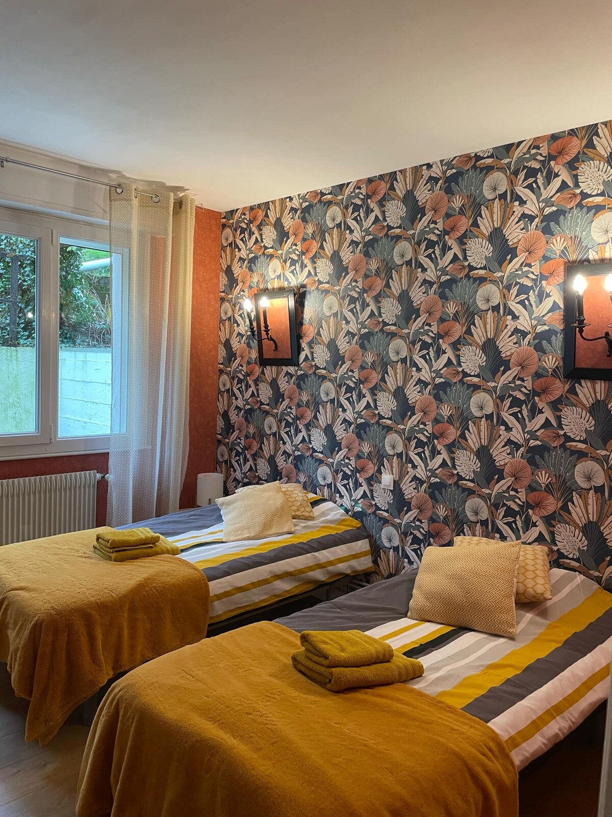 غرفة النوم 2