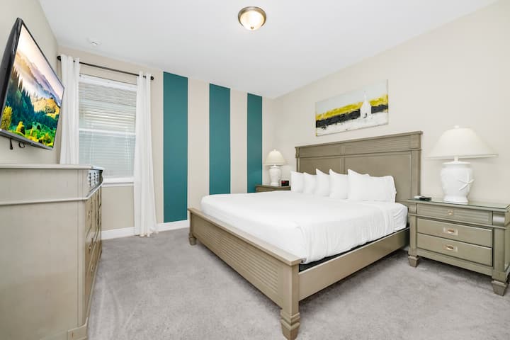 Bedroom 12