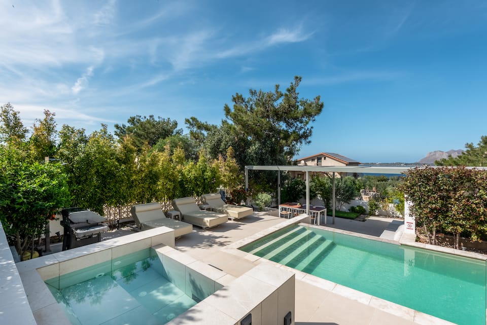 A sea-view villa near Agios Onoufrios beach, Chania, Crete, Greece, photo 10 of 10