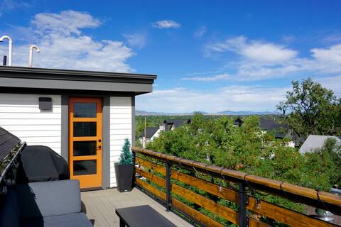 Littleton Luxury Home | Just off Main | Mtn Views