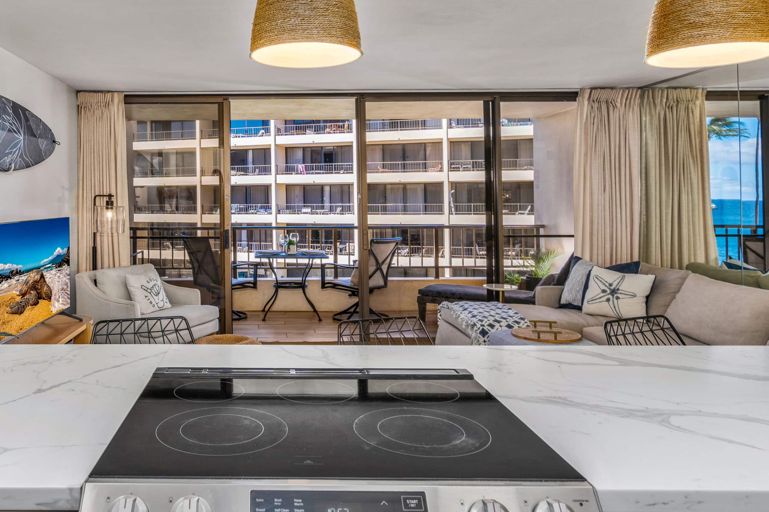 Condo in Kihei · ★4.94 · 1 bedroom · 2 beds · 1 bath - Image 11