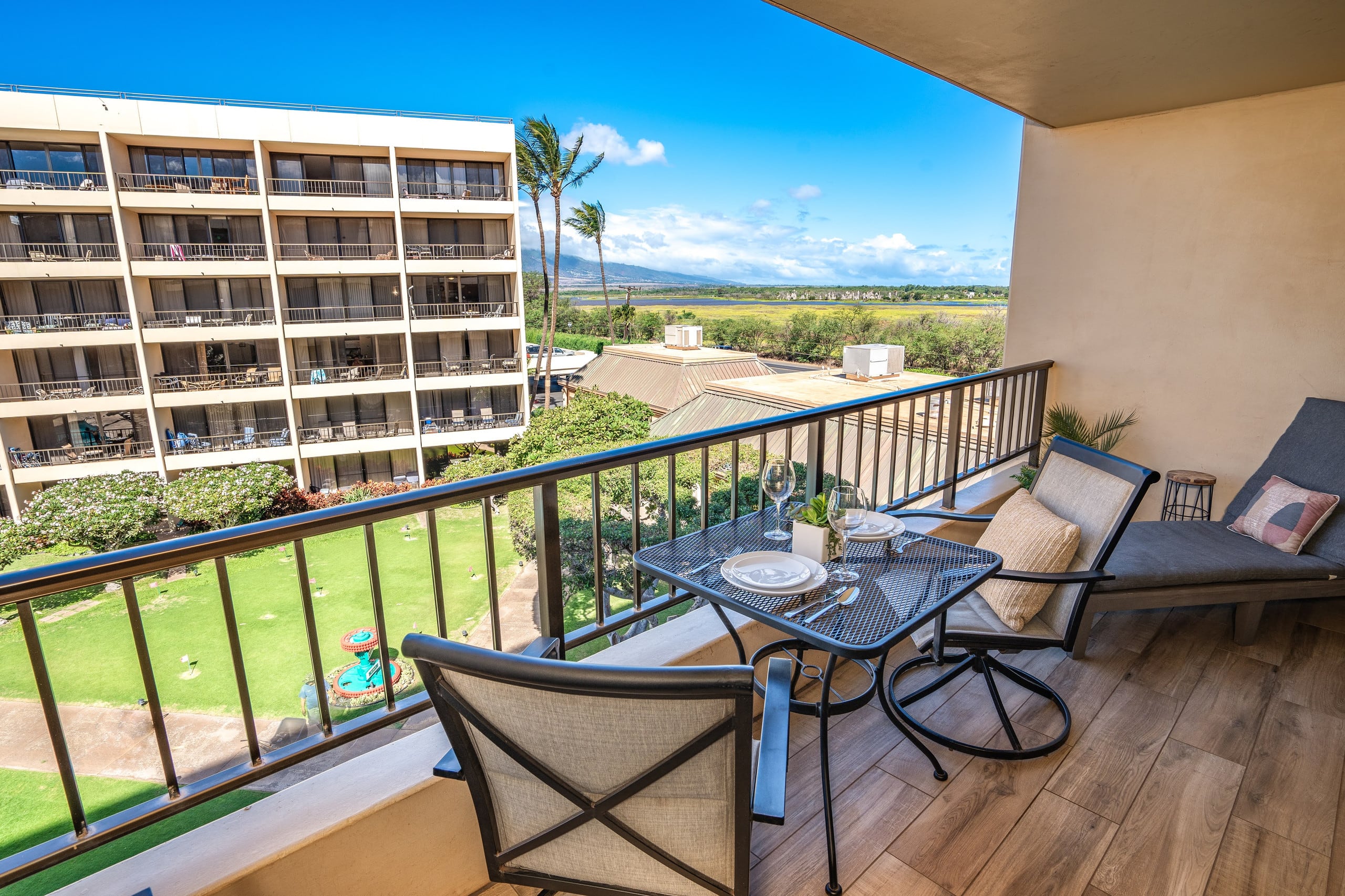 Condo in Kihei · ★4.94 · 1 bedroom · 2 beds · 1 bath - Image 28