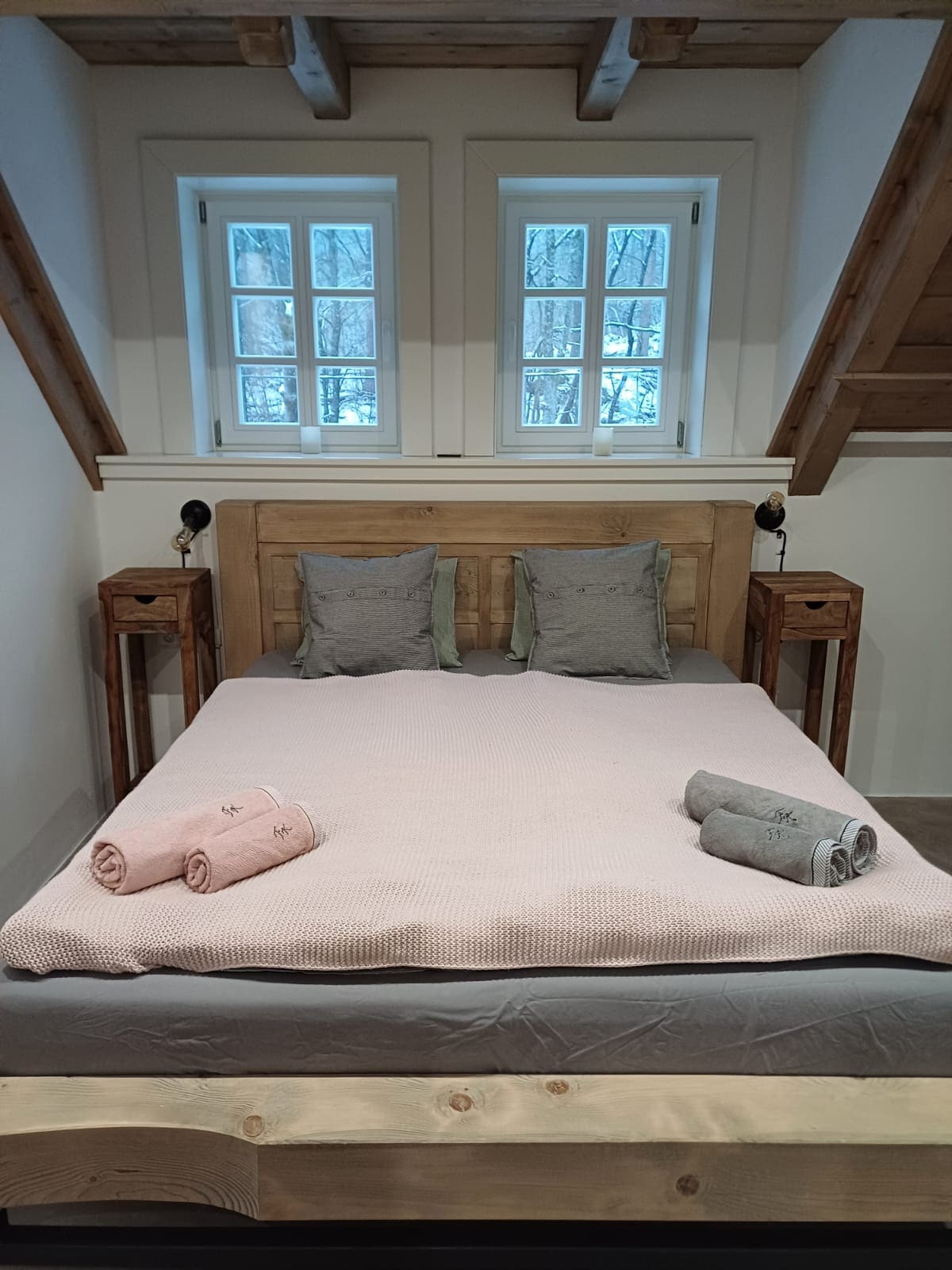 საძინებელი 4