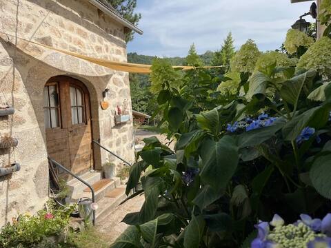 Relaxation and nature cottage for 2 people