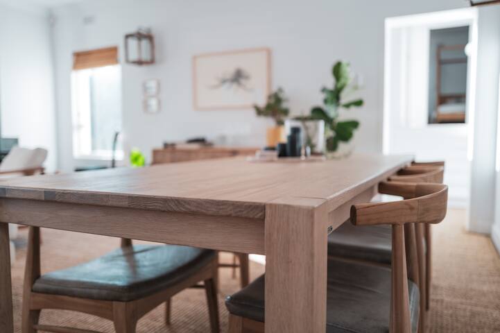 Palm Rock by the Ocean gallery image 3