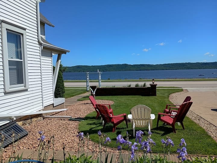 Spacious Home In Lake City, Mn With "Dramatic Views" Of Lake Pepin! - Minnesota